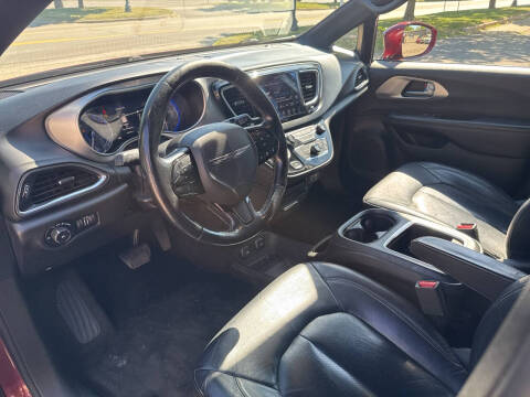 2019 Chrysler Pacifica Touring L Plus
