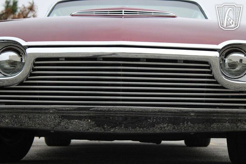 1962 Ford Thunderbird