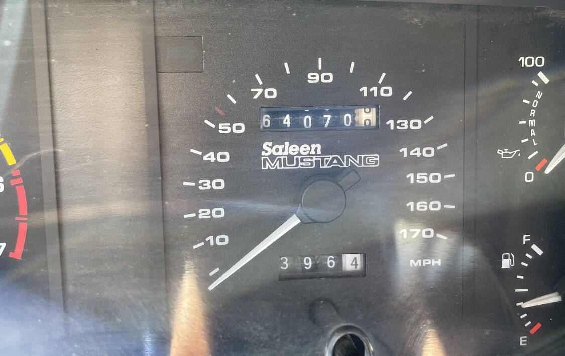 1988 Ford Mustang 8
