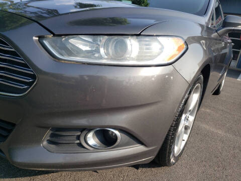 2015 Ford Fusion SE
