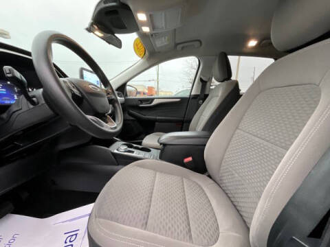 2022 Ford Escape Plug-In Hybrid SE