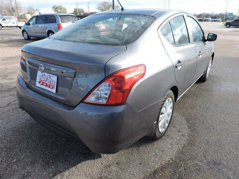 2017 Nissan Versa 1.6 S