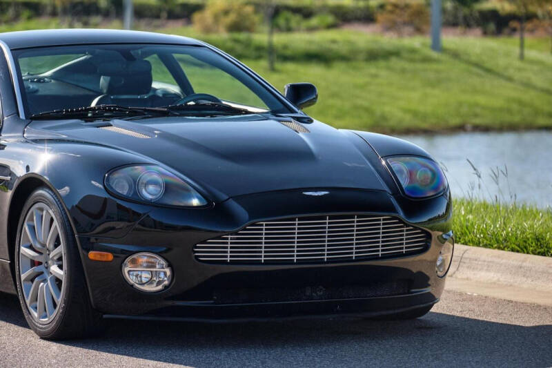 2003 Aston Martin V12 Vanquish