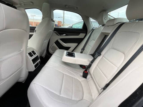 2021 Jaguar XF P300 R-Dynamic SE