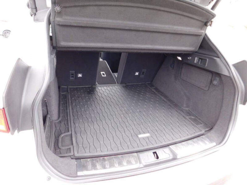 2019 Jaguar F-PACE 25t Premium