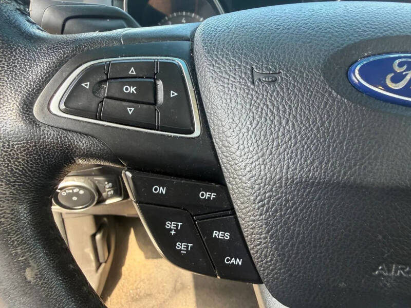 2017 Ford Focus Titanium