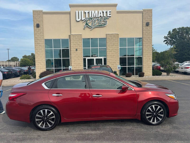 2016 Nissan Altima for sale at Ultimate Rides in Appleton WI