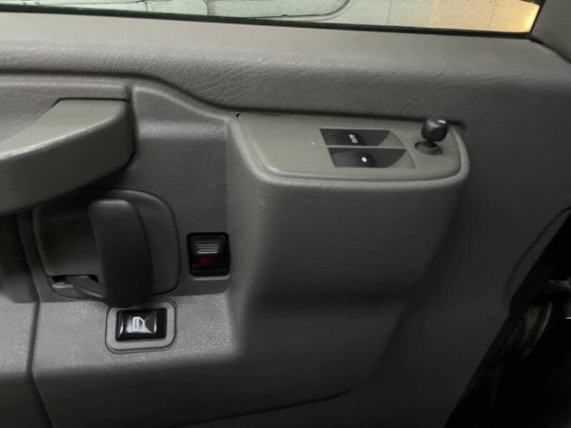 2019 Chevrolet Express LS 3500