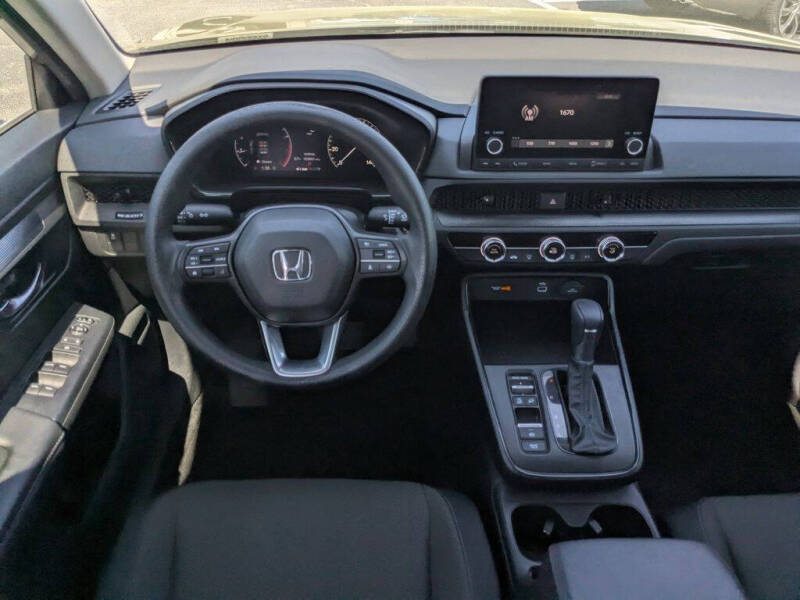 2024 Honda CR-V LX