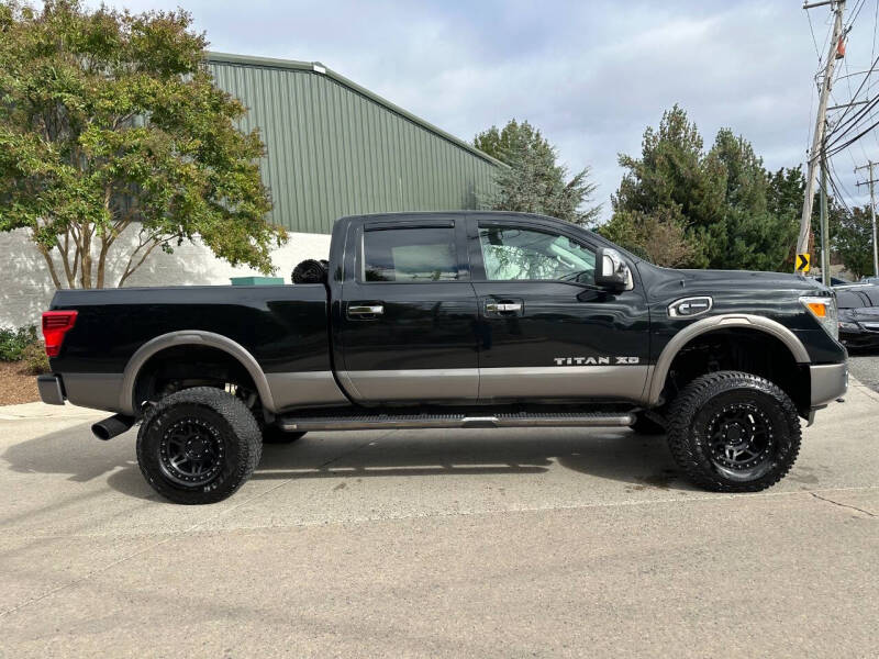 2016 Nissan Titan XD Platinum Reserve