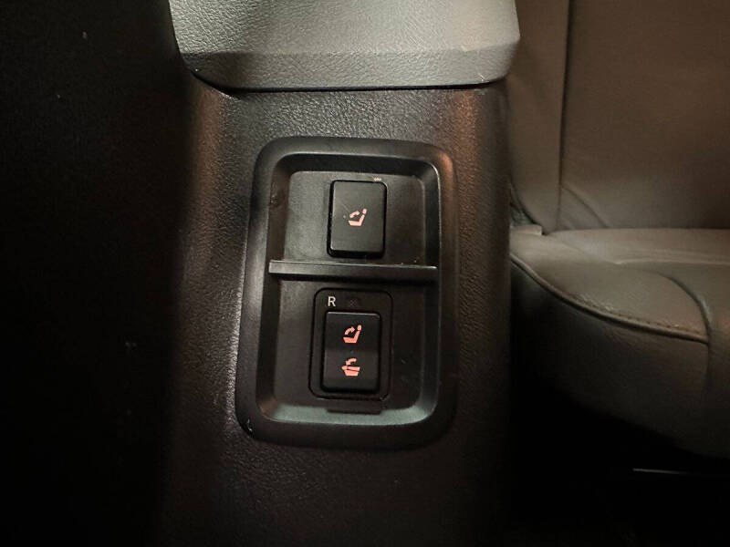 2018 Toyota Sequoia SR5