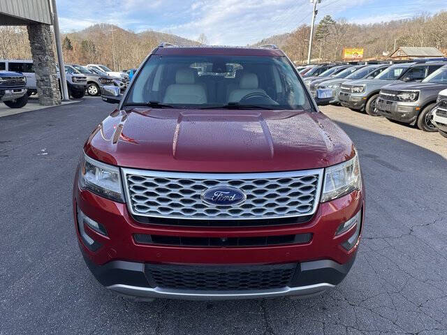 2017 Ford Explorer Platinum