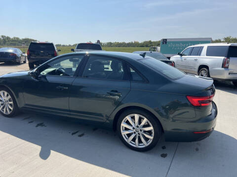 2017 Audi A4 2.0T quattro Premium
