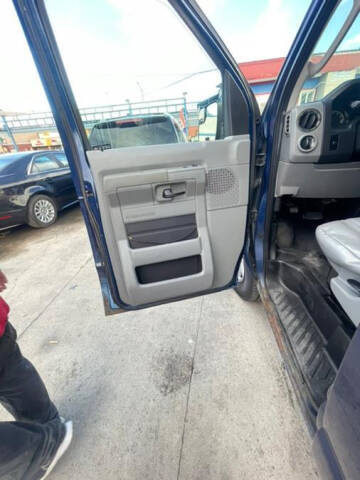 2012 Ford E-Series