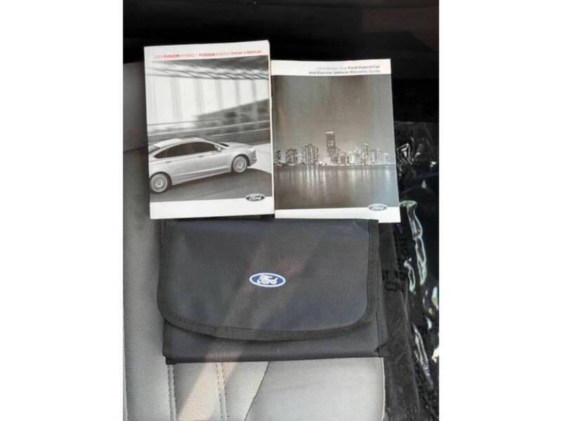 2015 Ford Fusion Hybrid S