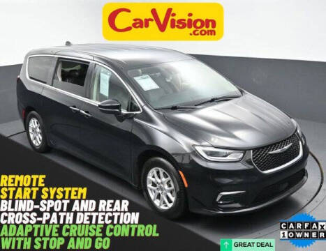 2023 Chrysler Pacifica Touring L