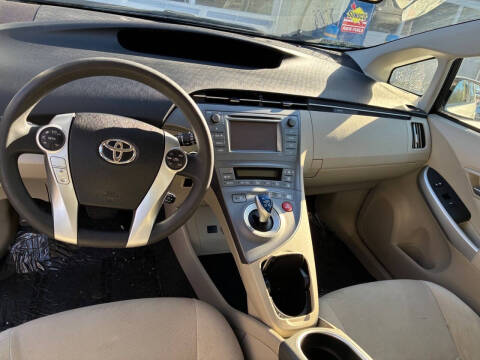 2012 Toyota Prius Five