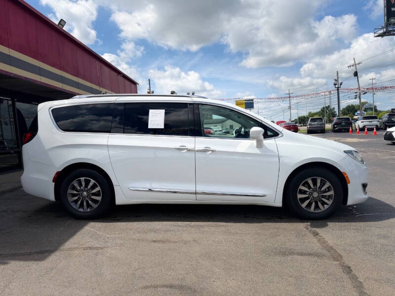 2019 Chrysler Pacifica Touring L Plus