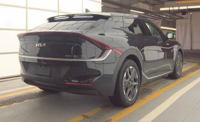 2025 Kia EV6 Light Long Range