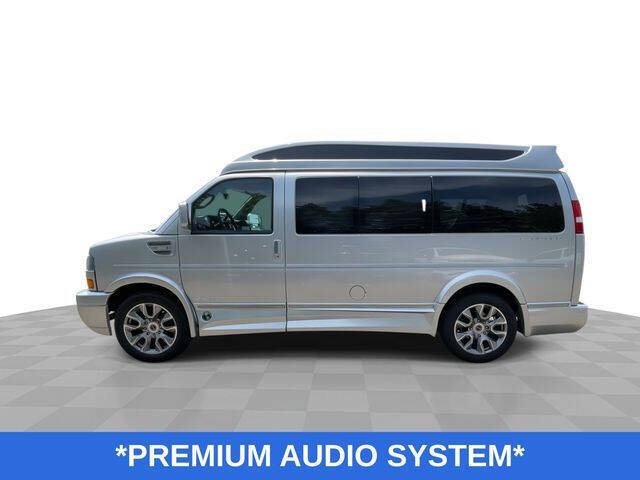 2025 GMC Savana 2500