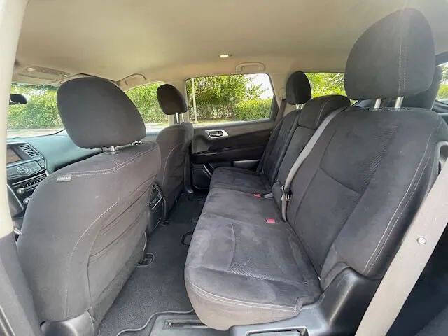 2013 Nissan Pathfinder SV