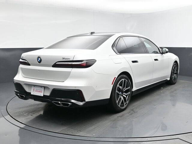 2024 BMW 7 Series 760i xDrive
