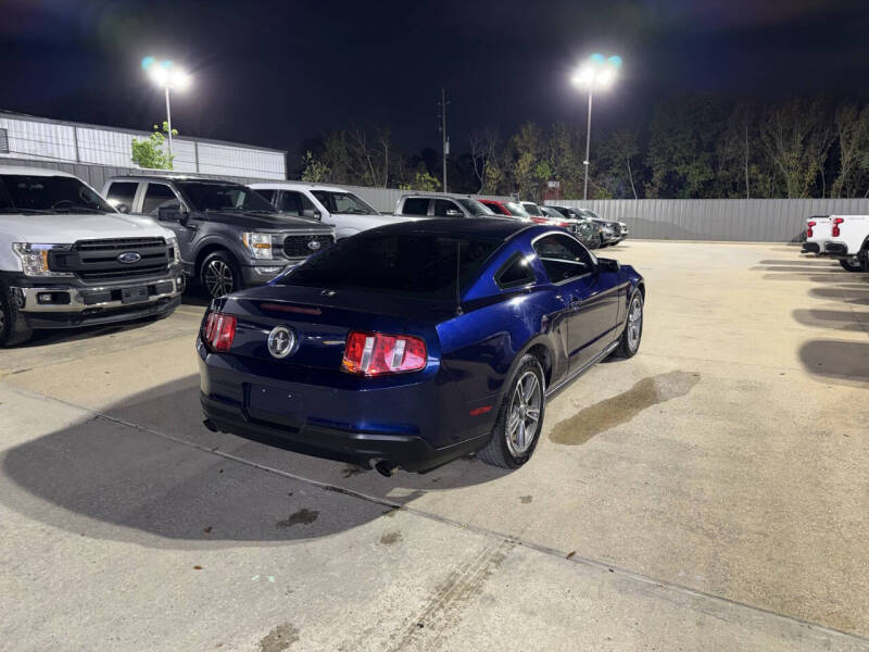 2011 Ford Mustang V6 Premium