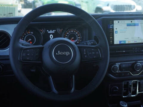 2025 Jeep Gladiator Sport