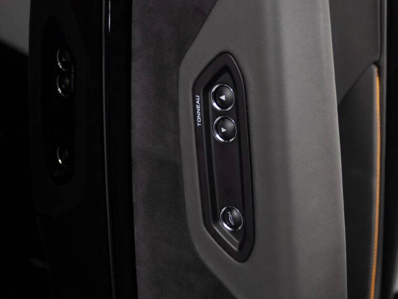 2022 McLaren 720S Spider Performance