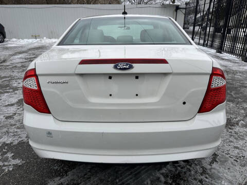 2012 Ford Fusion S