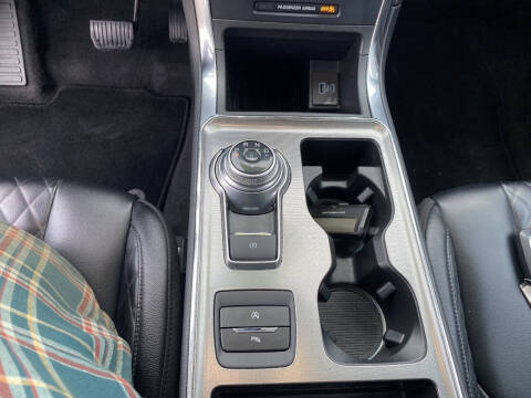 2023 Ford Edge Titanium
