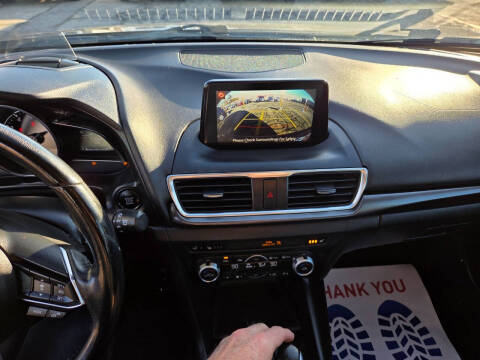 2017 Mazda MAZDA3 Grand Touring