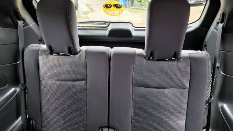 2018 Nissan Pathfinder SV