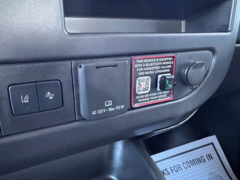 2025 Chevrolet Express 2500