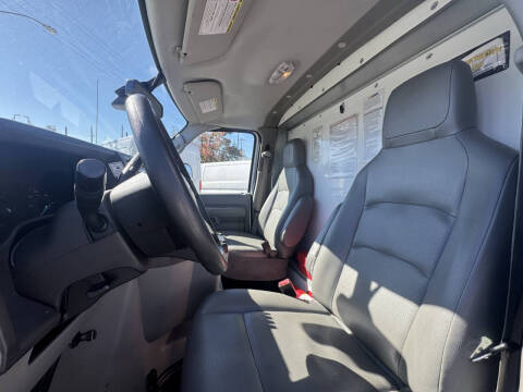 2022 Ford E-Series E-350 SD