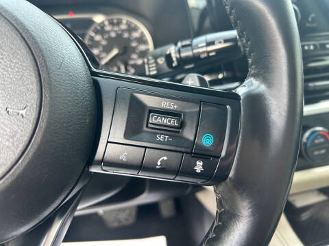 2023 Nissan Pathfinder SL