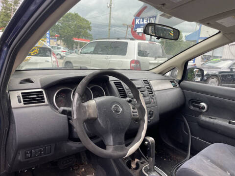 2013 Toyota Prius Four
