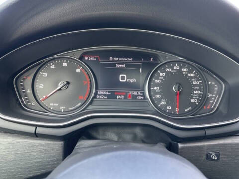 2019 Audi A4 quattro Premium 45 TFSI