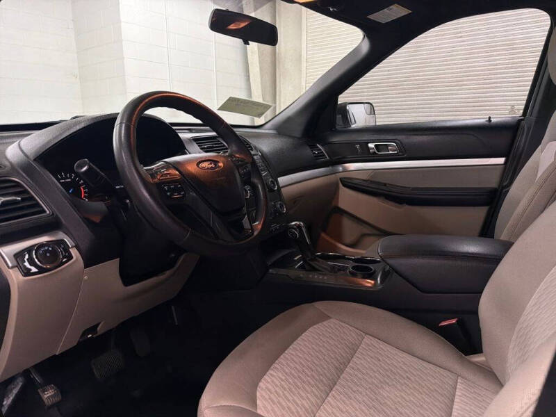 2019 Ford Explorer