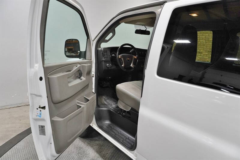 2018 Chevrolet Express LT 3500