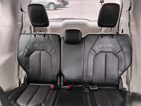 2019 Chrysler Pacifica Touring L