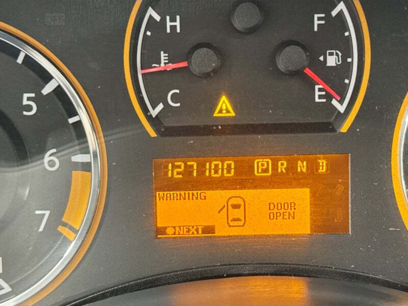 2014 Nissan Armada SV