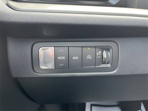 2024 Chevrolet Traverse LS