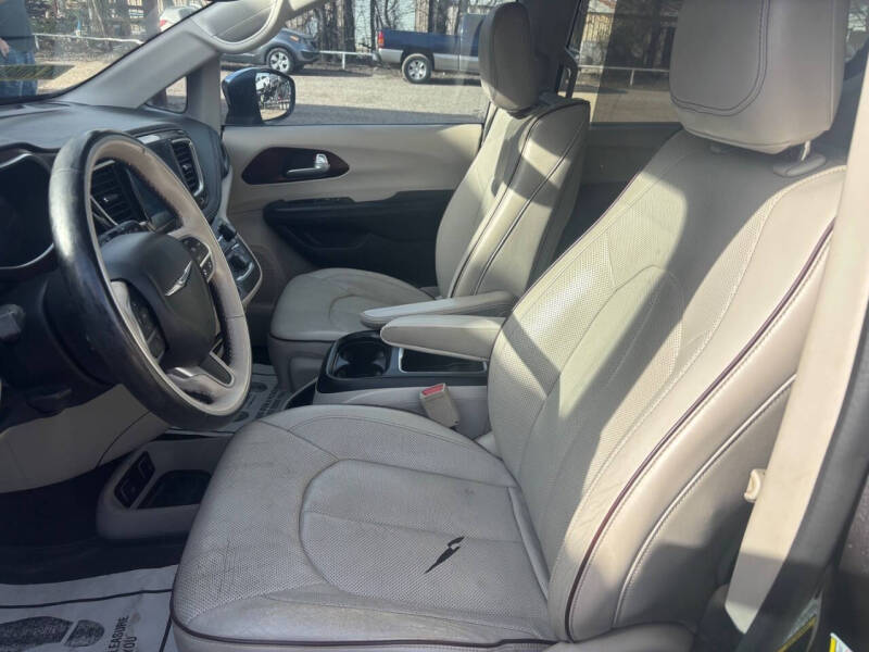 2017 Chrysler Pacifica Limited
