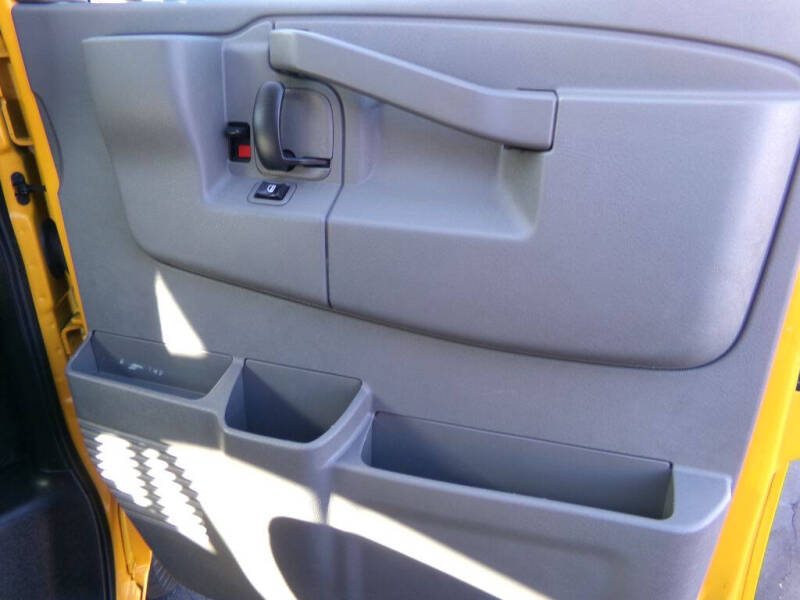 2017 Chevrolet Express LT 3500