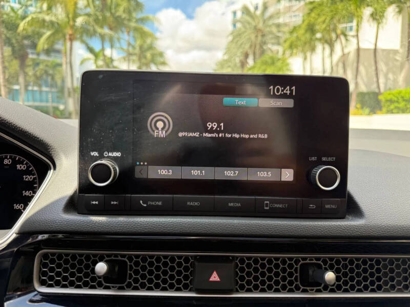 2022 Honda Civic EX-L