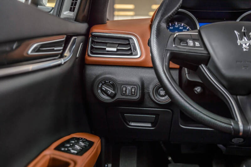 2020 Maserati Ghibli