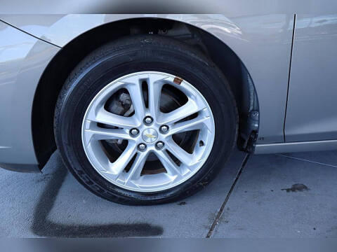 2018 Chevrolet Cruze LT Auto