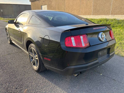 2012 Ford Mustang V6 Premium