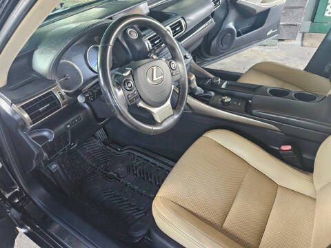 2015 Lexus IS 250